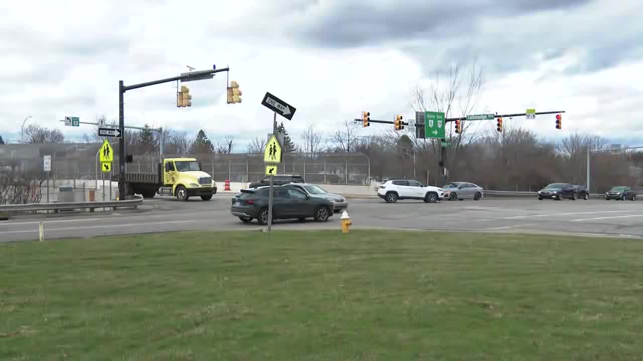 Teen dies after Akron road rage shooting; his teen brother faces charges