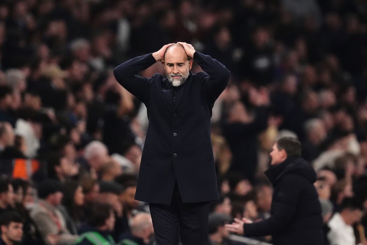 Tottenham trả giá vì thiếu kiên nhẫn