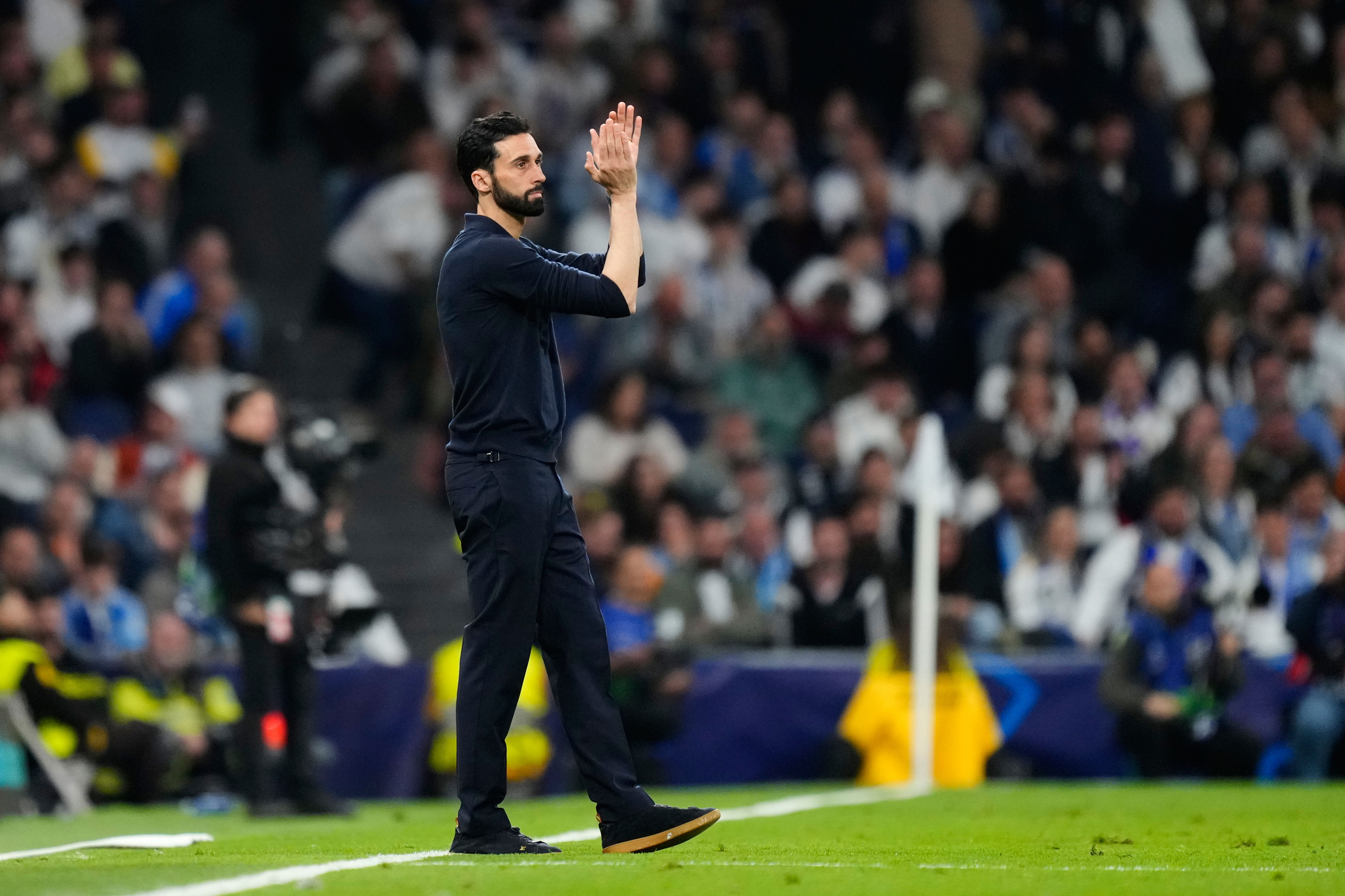 Real Madrid left back Ferland Mendy's injury doesn't look good