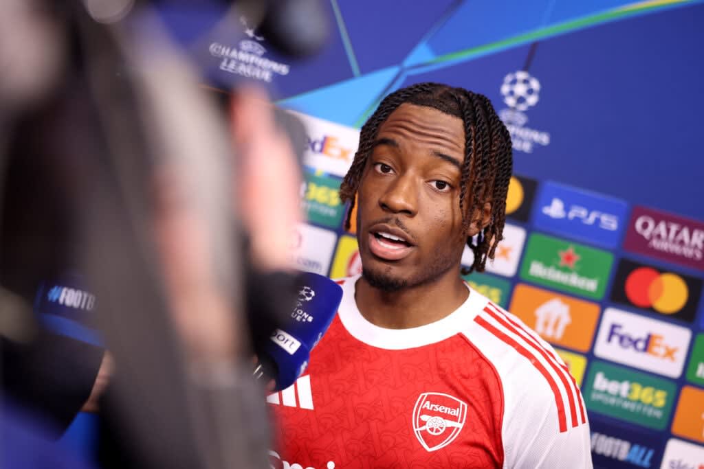 Noni Madueke revela lo que le dijo Mikel Arteta justo antes de entrar al campo ante el Bayer Leverkusen