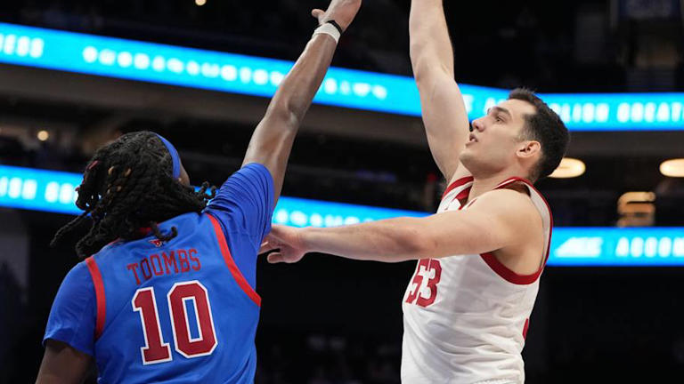 Highlights, photos and notes: Louisville 62, SMU 58