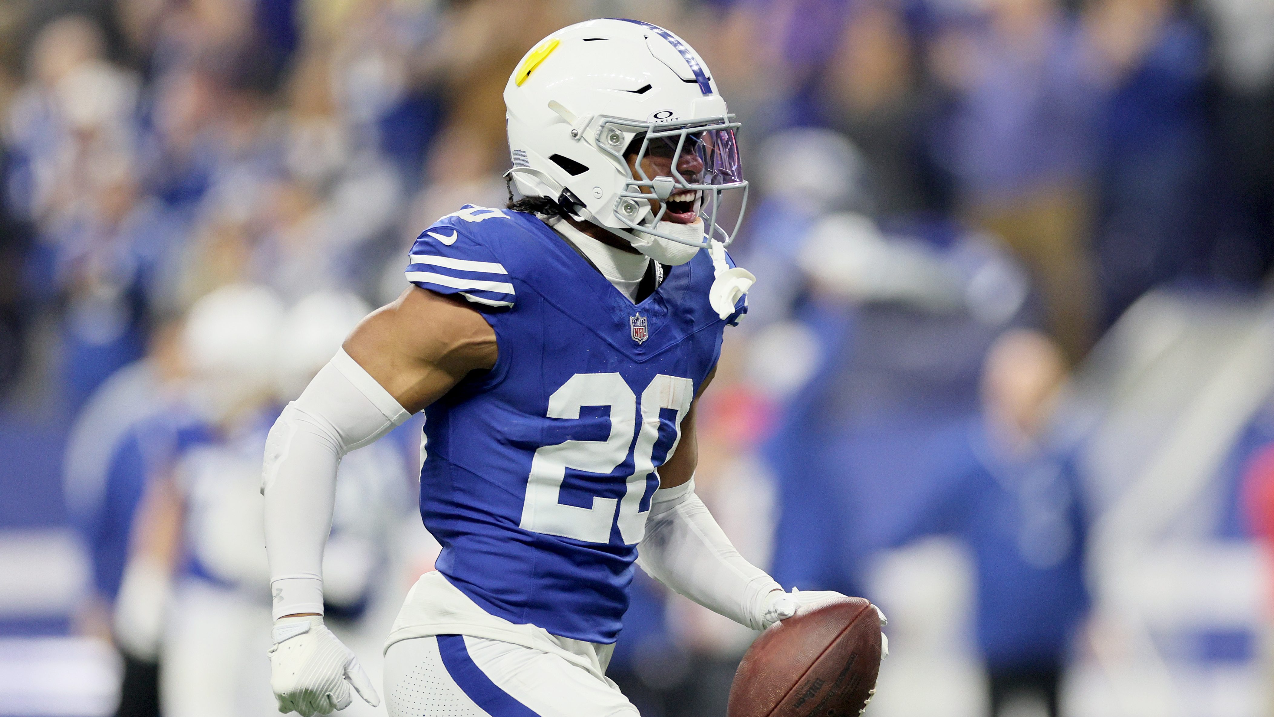 Colts lose 322-tackle safety to Commanders
