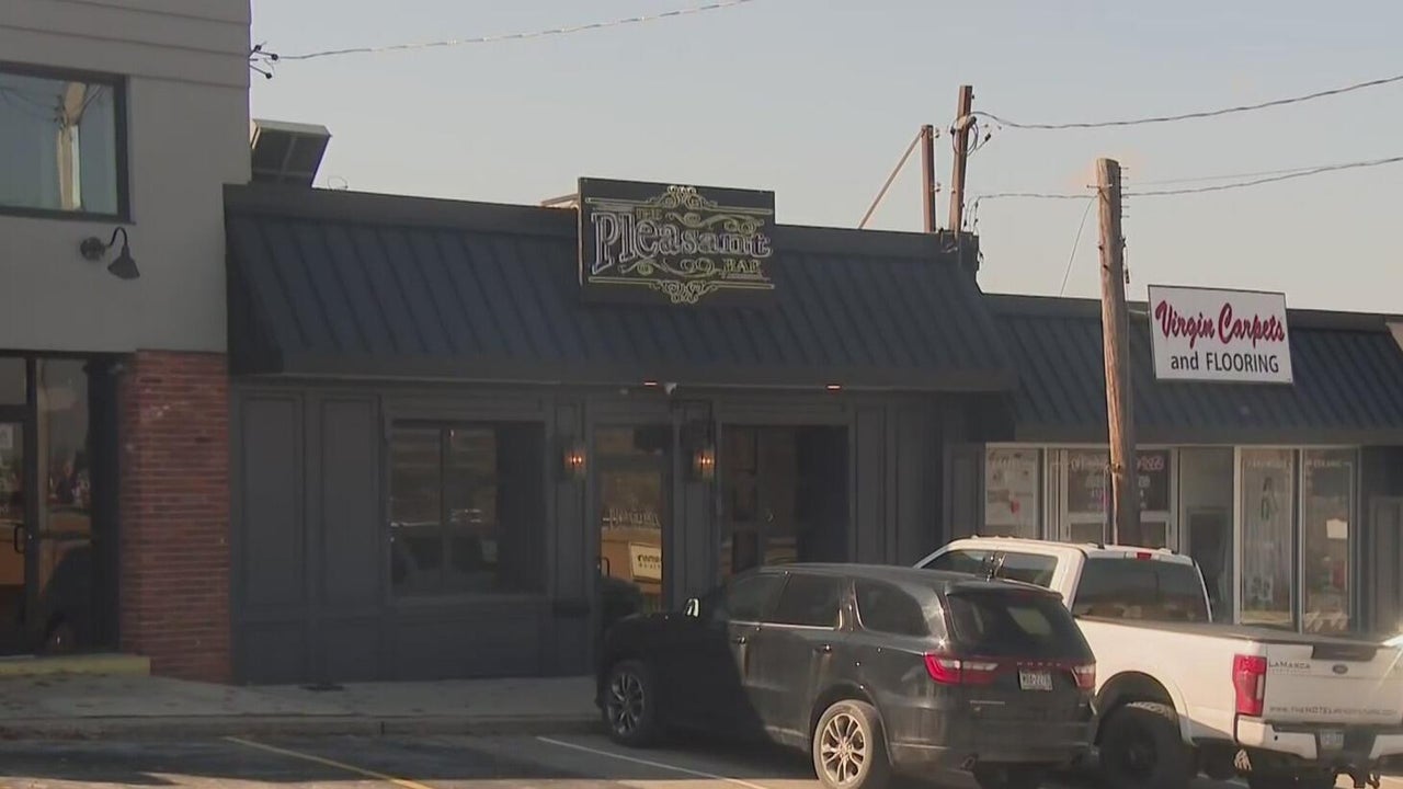 Pittsburgh police detective charged with aggravated assault in bar brawl