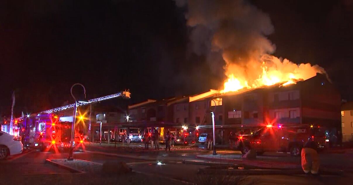 Firefighters battle massive apartment fire in west Phoenix