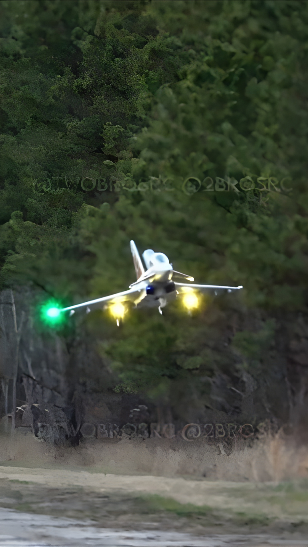 Stunning Eurofighter Typhoon landing from different angles