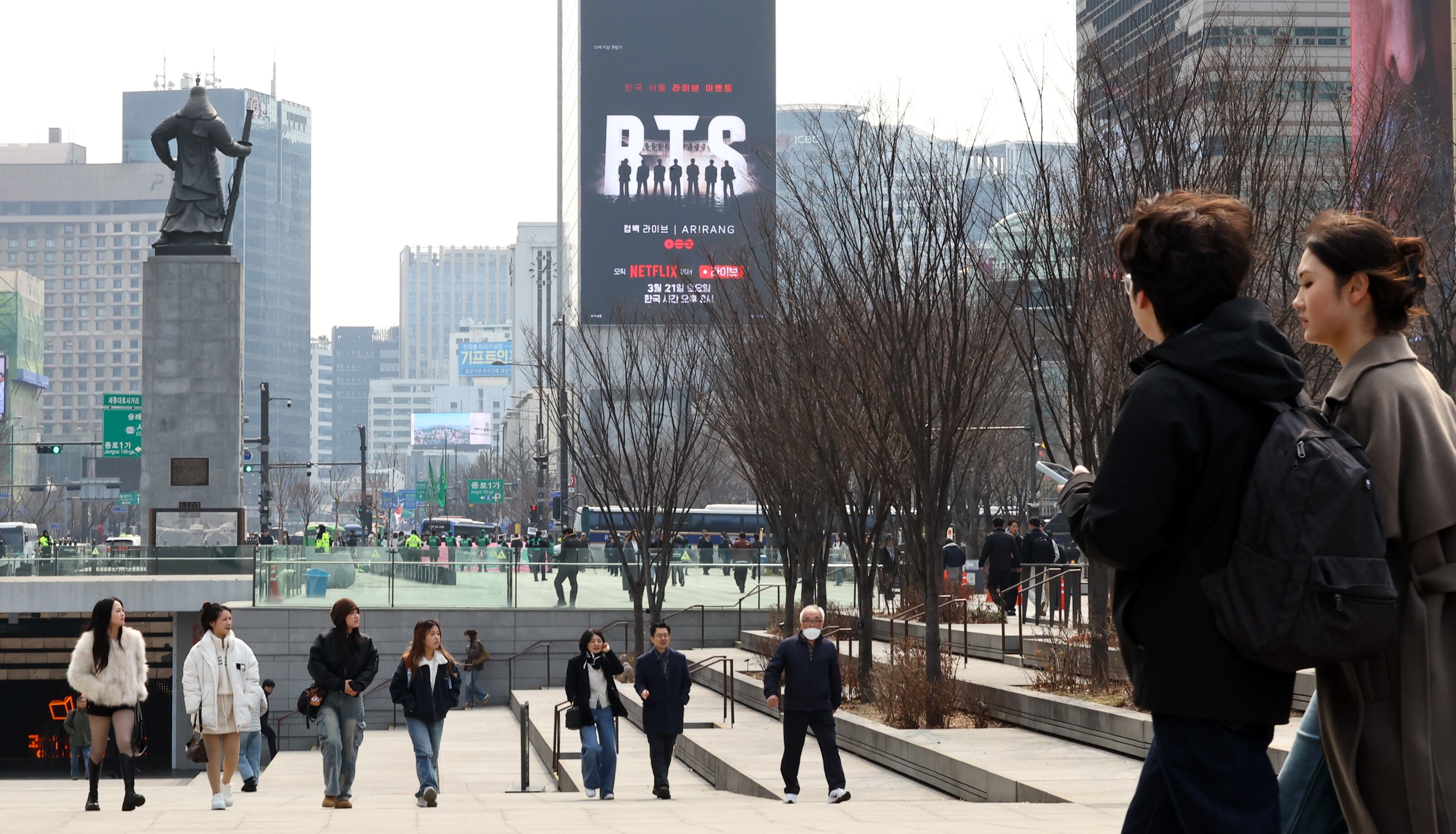 Overtourism drives 'Disneyfication,' residents flee