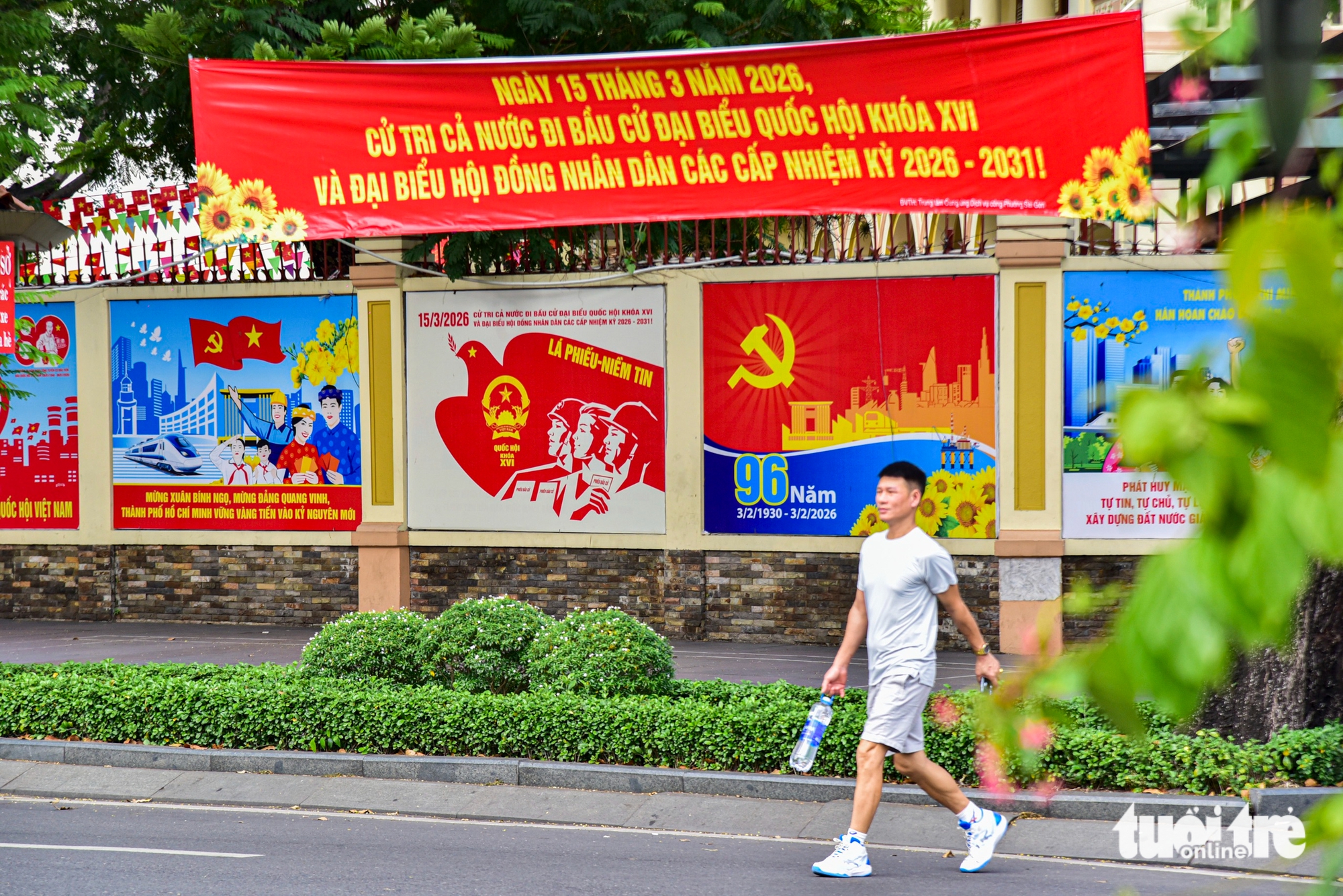 TP.HCM rực rỡ chào mừng 'Ngày hội non sông'