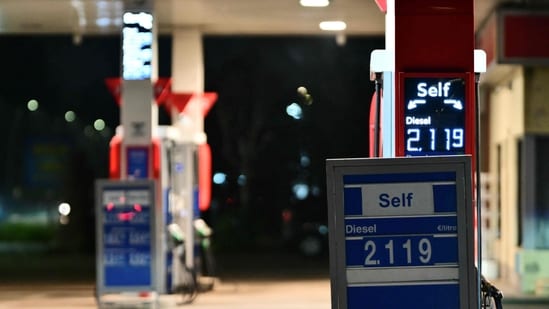 Brent crude oil tops $100 a barrel as Iran ups attacks on Strait of ...