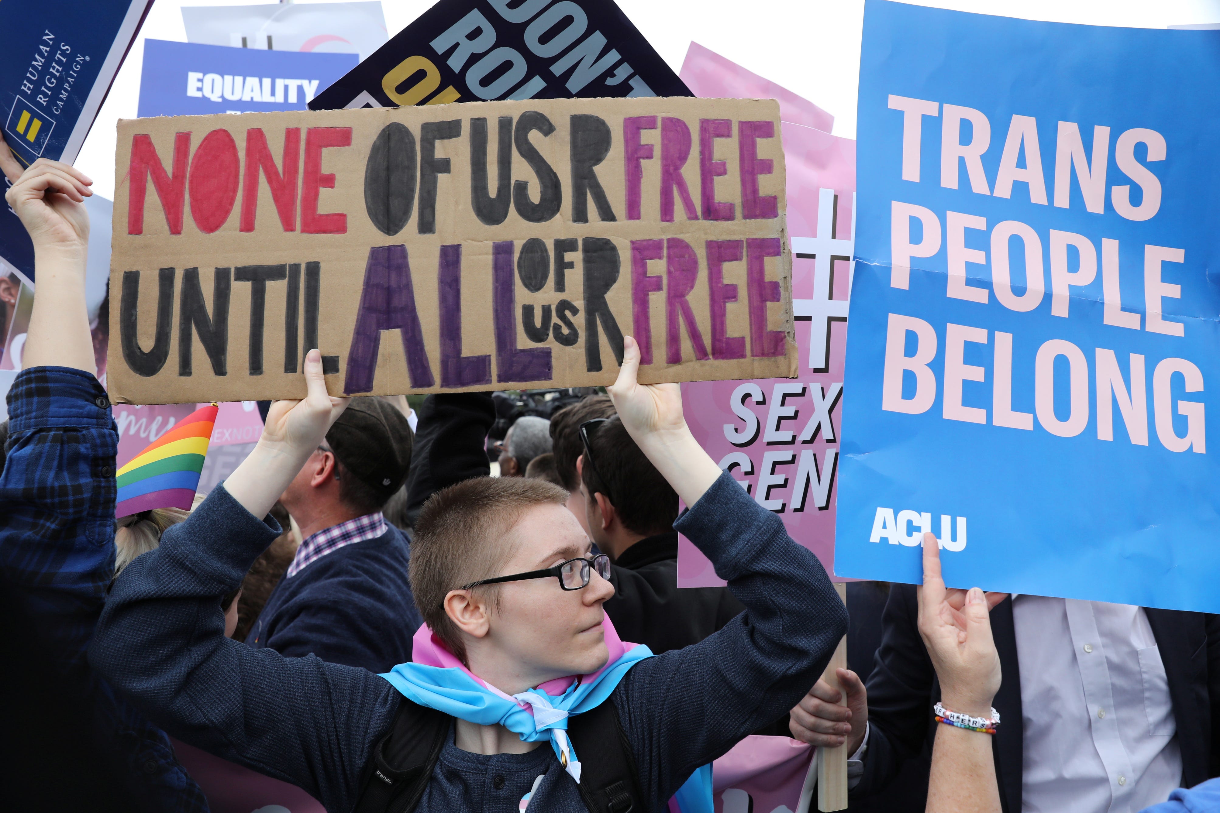 Lawsuit alleges former Chili