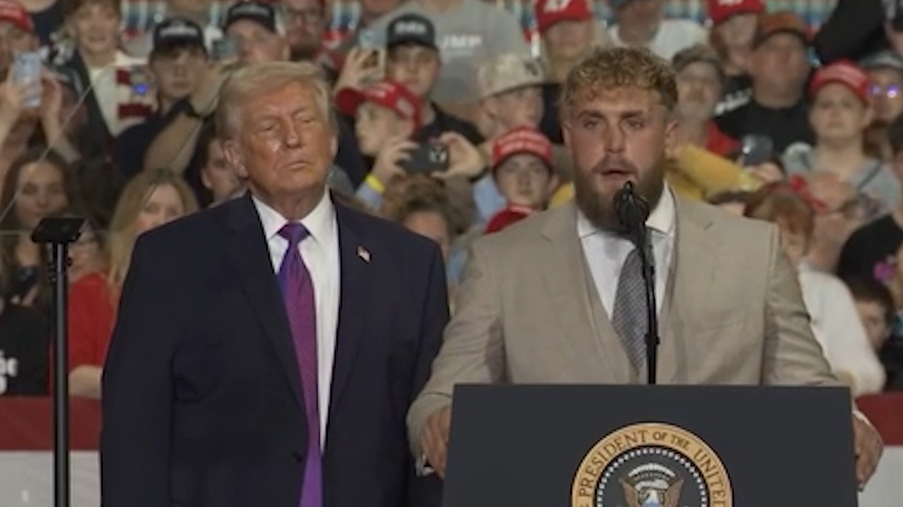 Trump endorses Jake Paul, praises boxer's 'beautiful' fiancee in ...