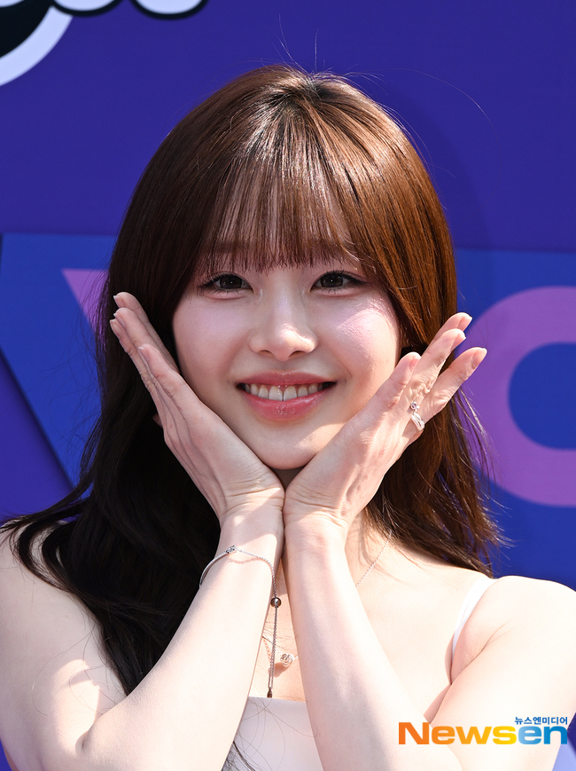 츄, 깜찍한 꽃받침 [포토엔HD]