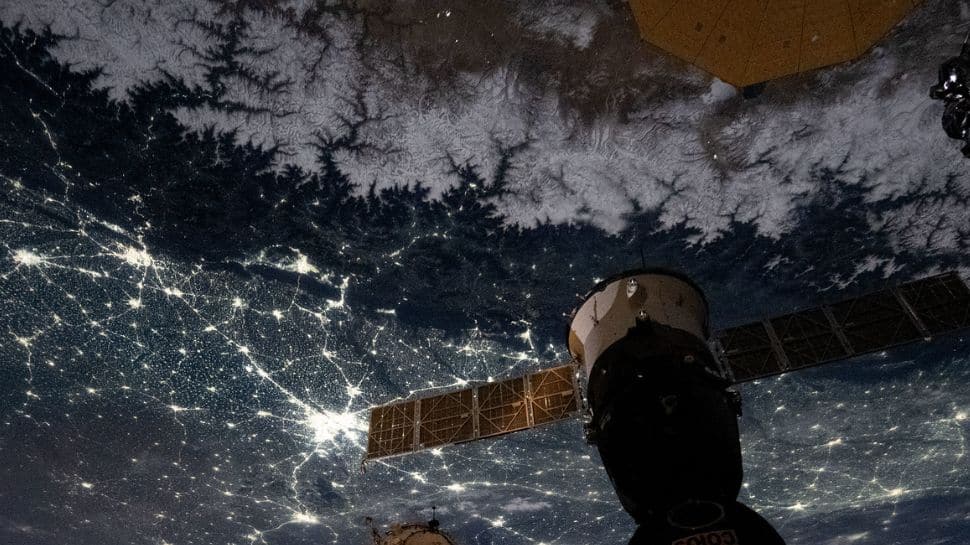 7 night view images of India taken from space with amazing view