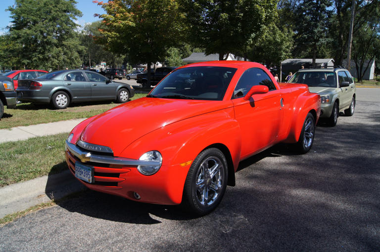 The Chevrolet SSR could have been a legend. One decision ended that.