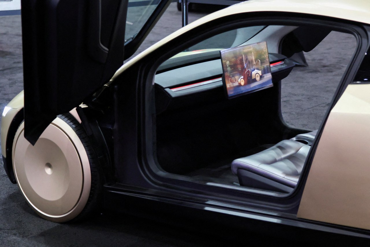 Tesla’s grand plan for the future is a car with no steering wheel