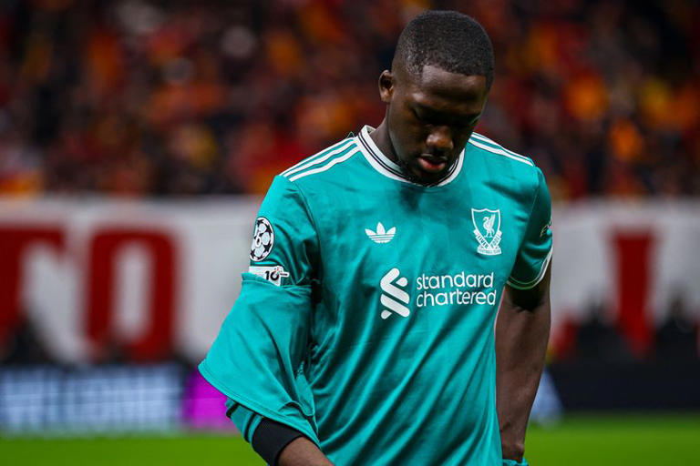 Ibrahima Konate, ‘dispuesto’ a renovar con el Liverpool pese al interés del Real Madrid