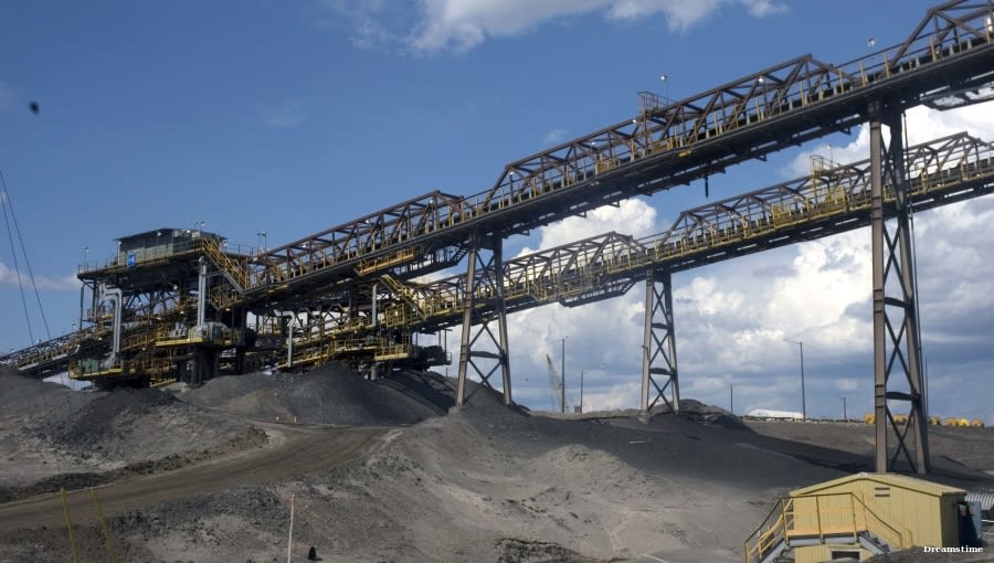 CNRL defers early spending on Jackpine oil sands mine expansion<br><br>