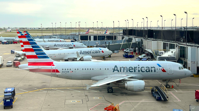 American Airlines Reacts And Increases Flight Disruptions Due To ...
