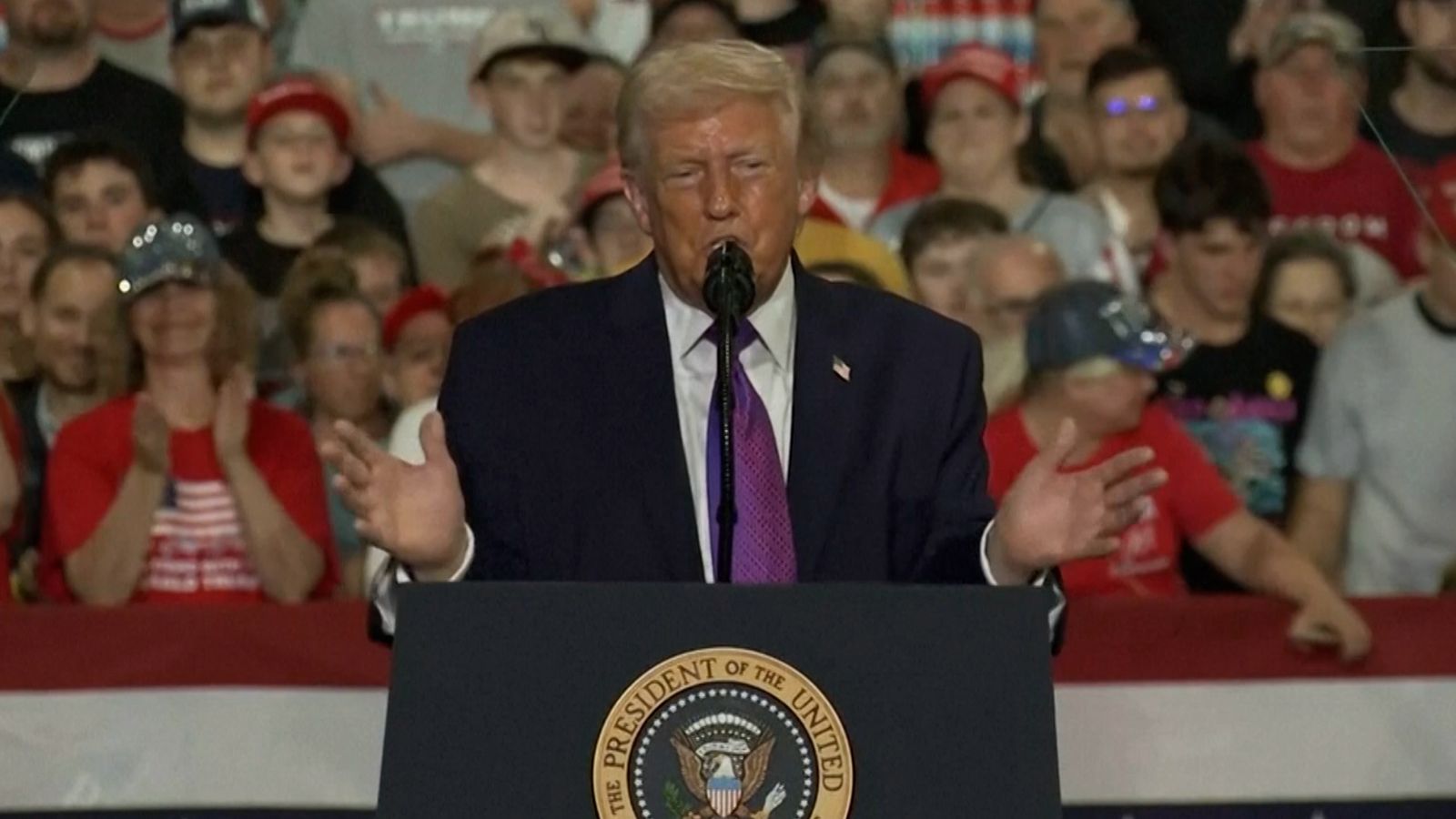 Moment medical incident interrupts Trump's rally