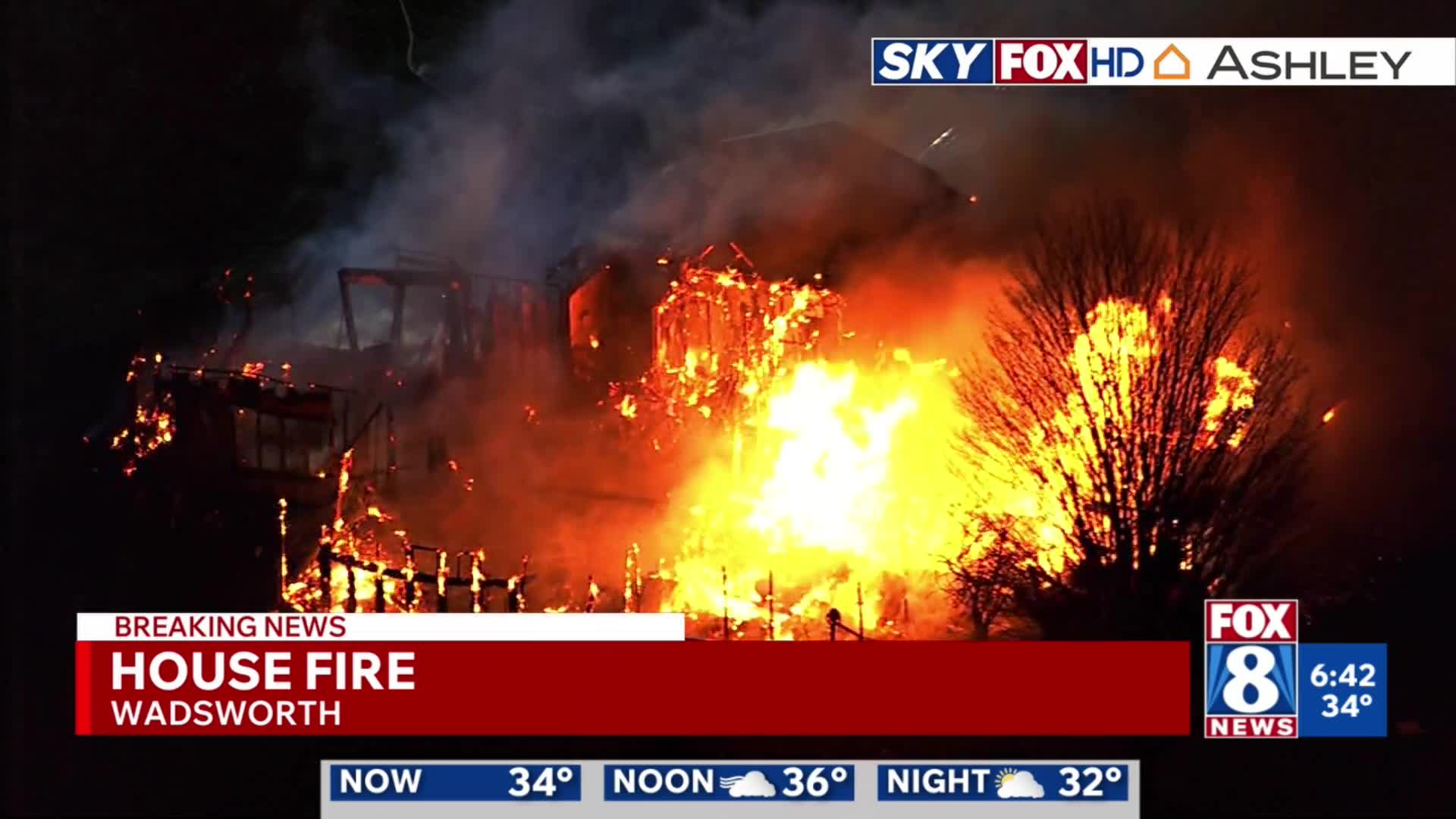 Crews battle large fire in Medina County