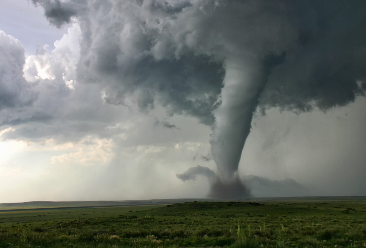Video captures massive tornado with 150 mph winds and 6-inch hail wreaking destruction<br><br>