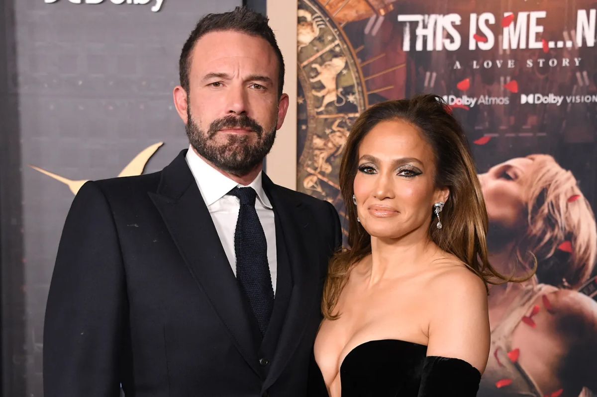 Jennifer Lopez thấy tự do và hạnh phúc sau ly hôn Ben Affleck