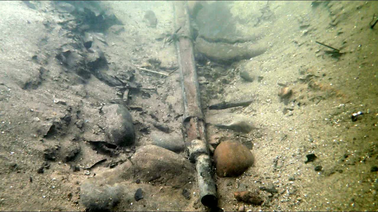 He thought it was just iron trash - then a Civil War musket appeared ...
