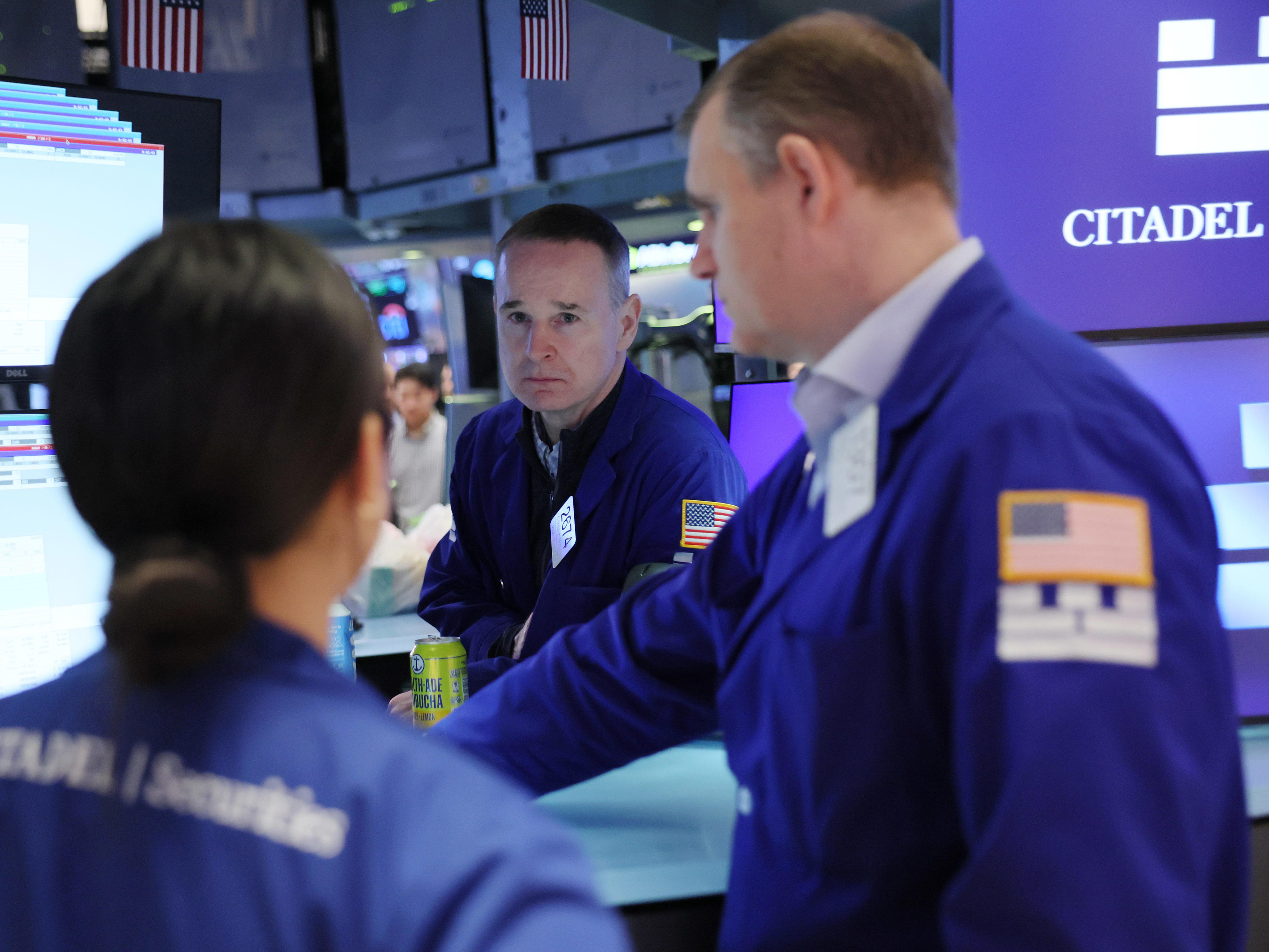 Oil hits $100 and stocks tumble on the latest Iran war disruptions