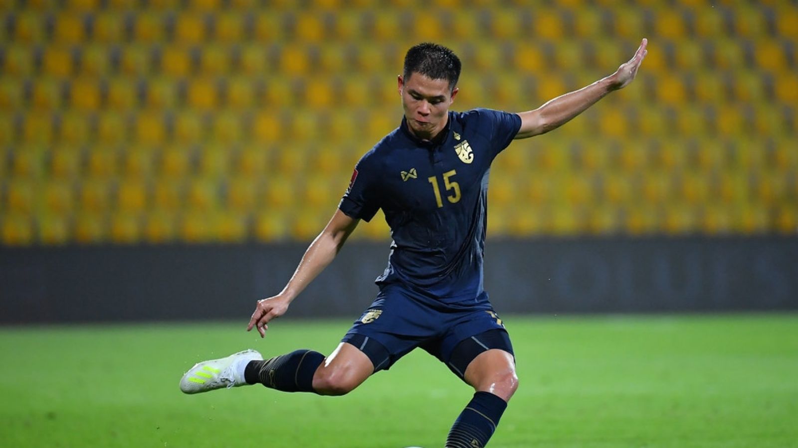 ทีมชาติไทย : รายชื่อ 23 นักเตะชุดดวลเติร์กเมนิสถาน, ตารางแข่ง และ ...