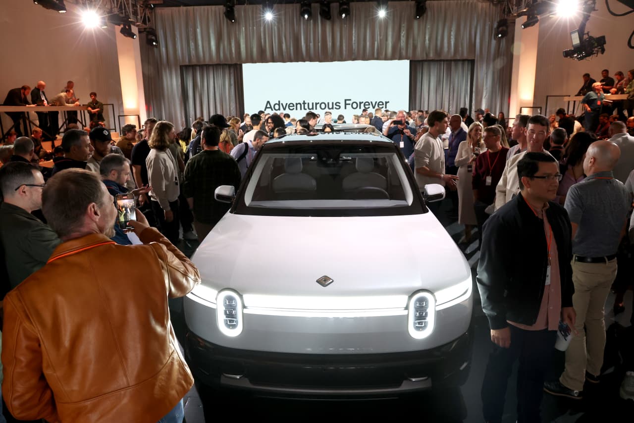 Rivian revealed impressive R2 details Thursday. Why the stock plunged.
