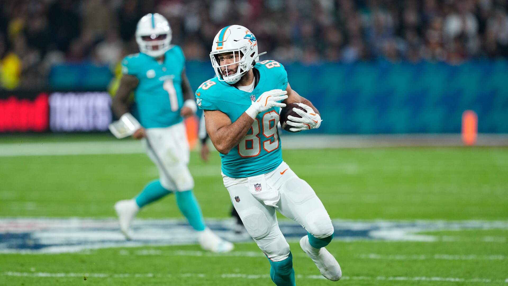 Patriots agree to terms with TE Julian Hill, S Mike Brown<br><br>