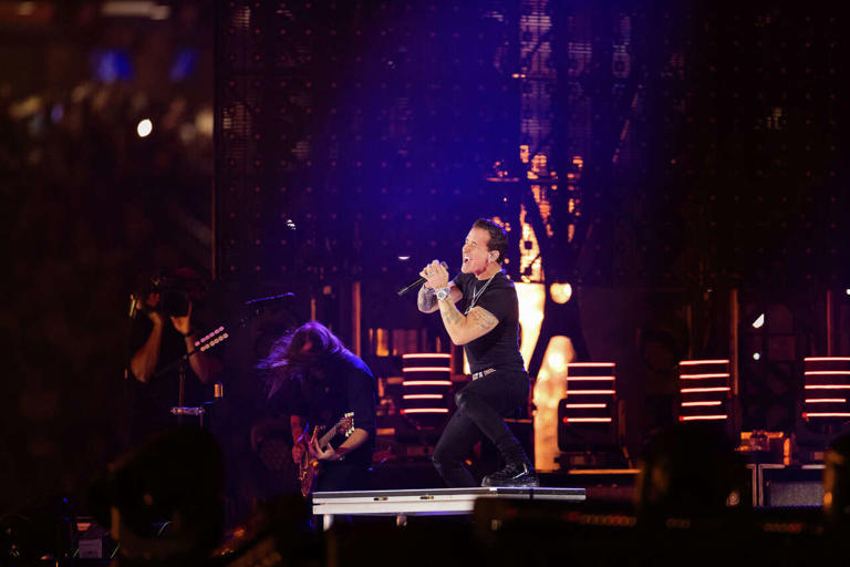 Creed takes 70k Houston Rodeo fans to church with nostalgic hits and ...