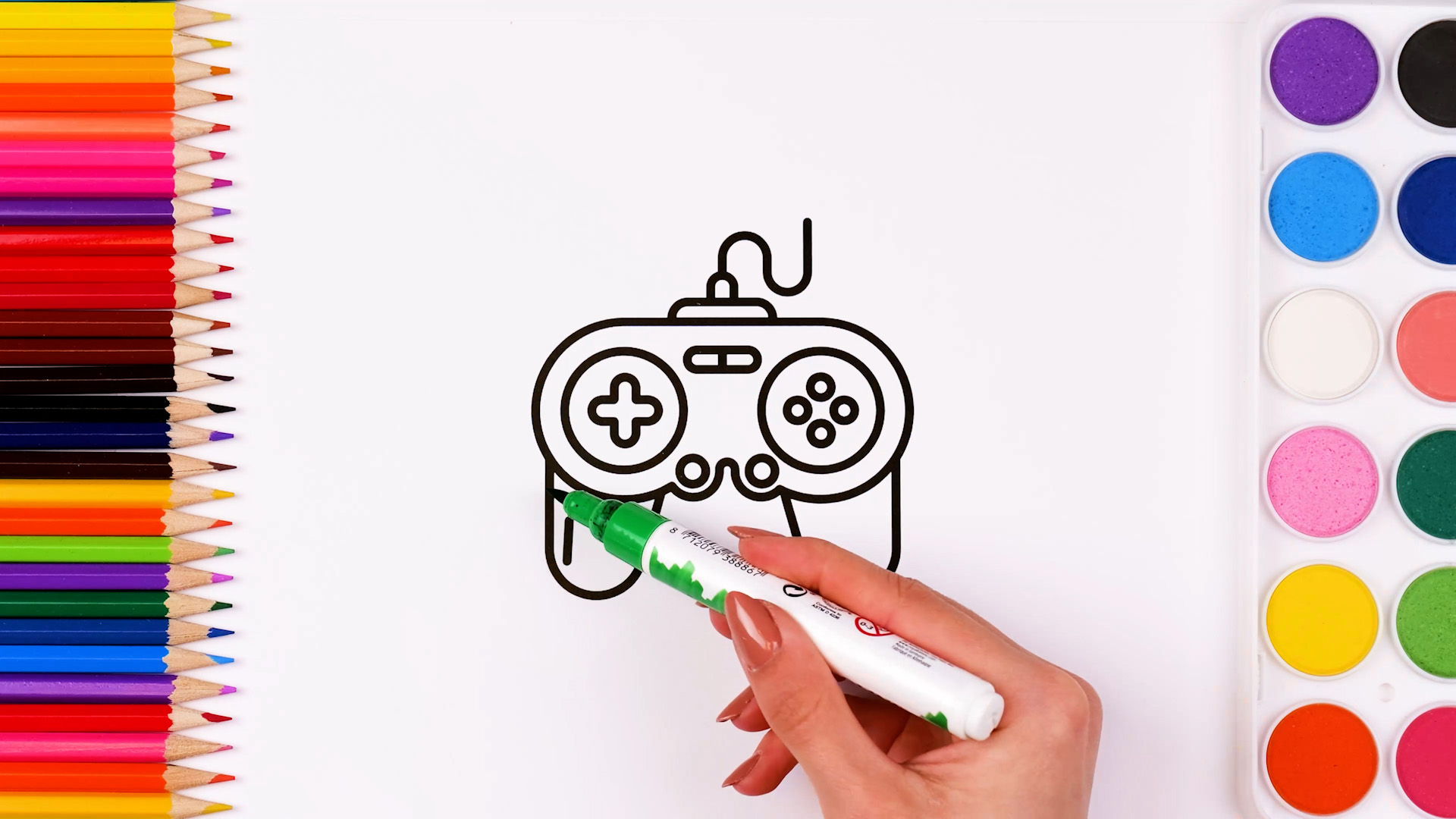 Engaging coloring drawings to teach colors