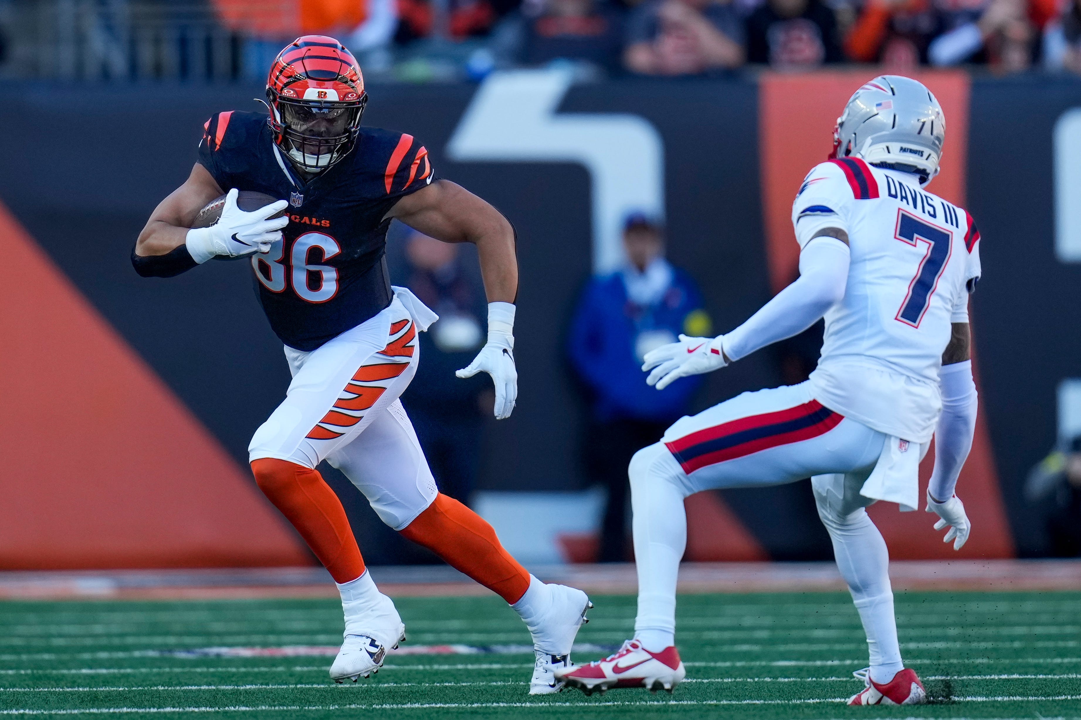 Former Iowa football TE finds new home in NFL free agency