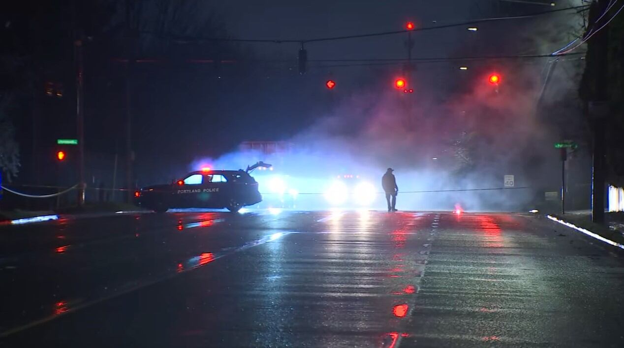 Man dies after being hit by two cars in N Portland
