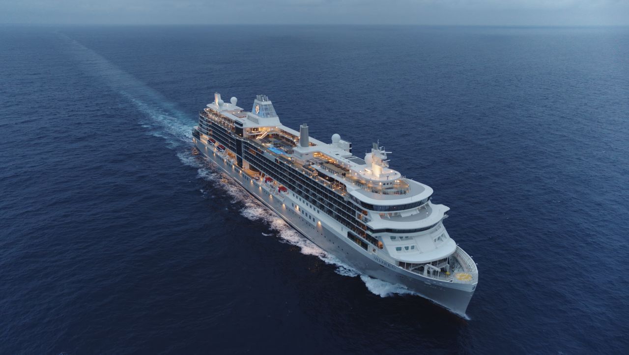 Silversea Silver Ray