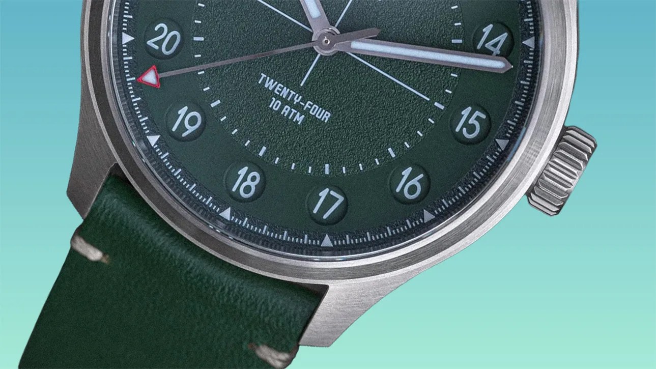 This affordable field takes a brilliant new approach to military time