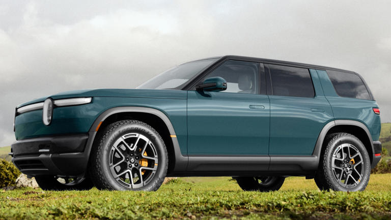 Watch out, Tesla Model Y: the Rivian R2 is here, and it'll start from ...