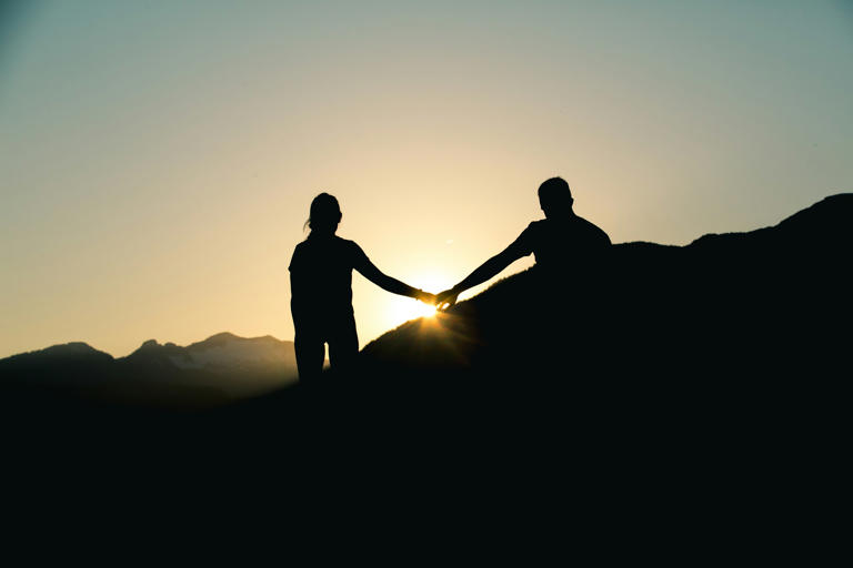 7 behaviors that sabotage a relationship (and 7 that strengthen it)