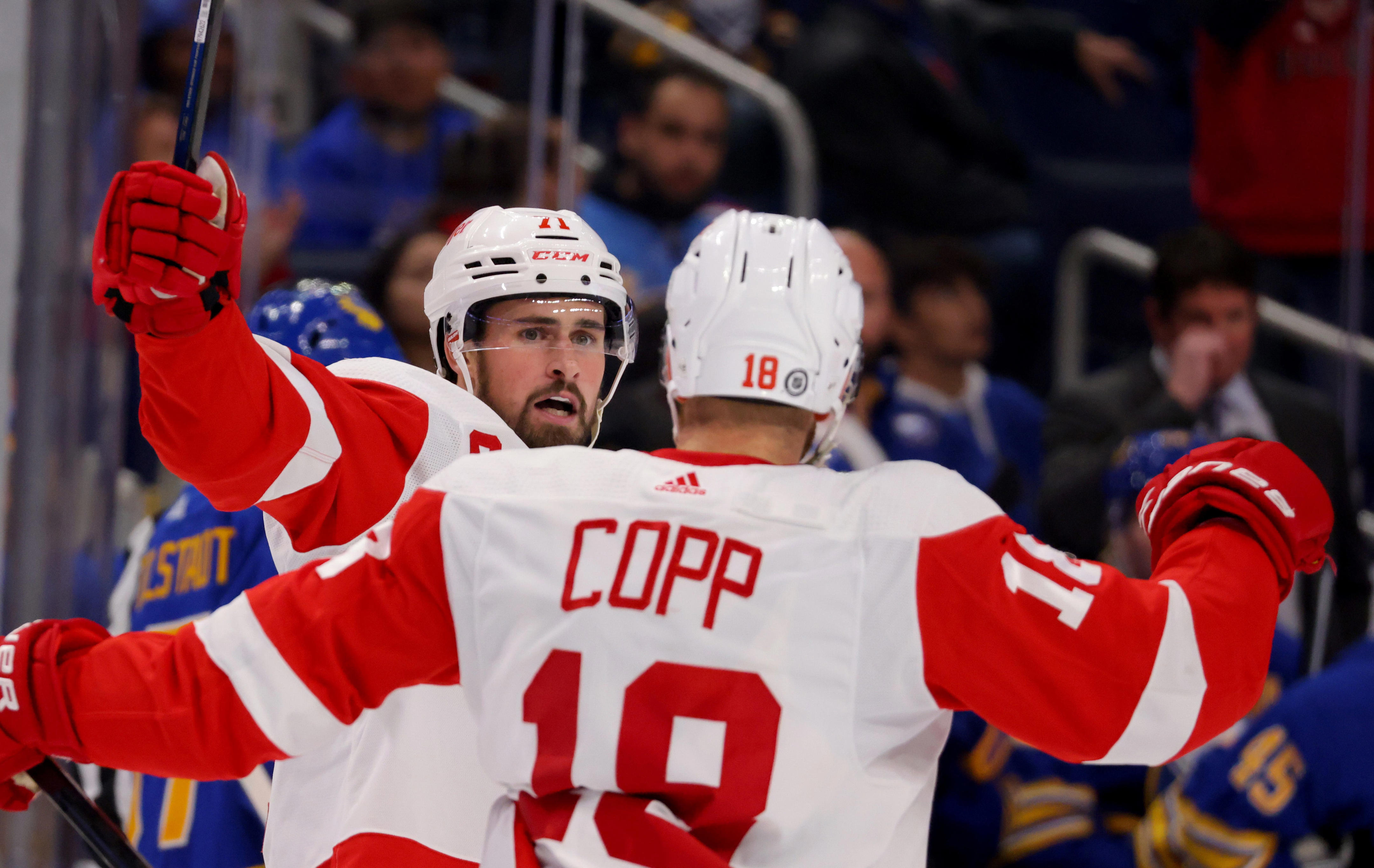Dylan Larkin, Andrew Copp out at least 2 weeks for Detroit Red Wings
