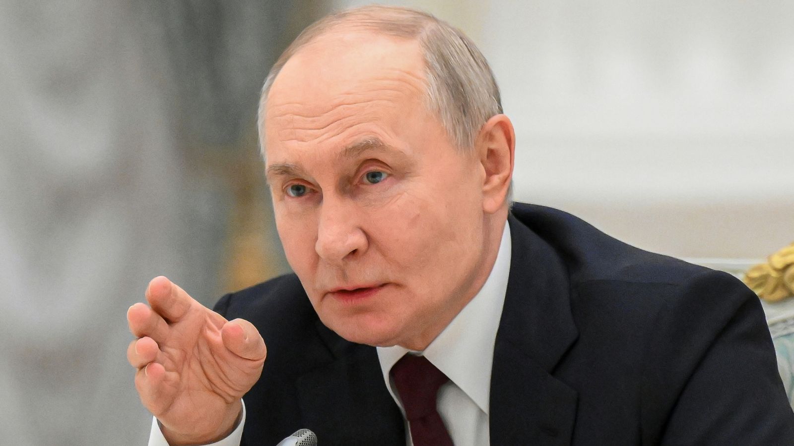 Putin's 'hidden hand' likely helping Iran against Trump, says UK minister