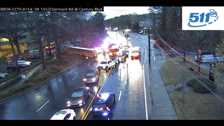 School bus crash in DeKalb County sends bus driver and four students to ...