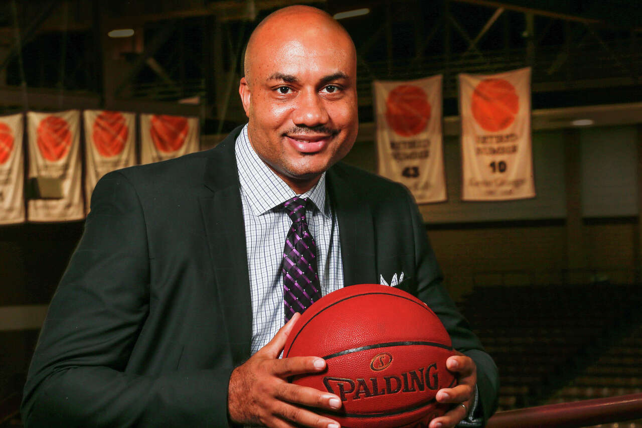Texas Southern fires legendary hooper after sexual assault investigation