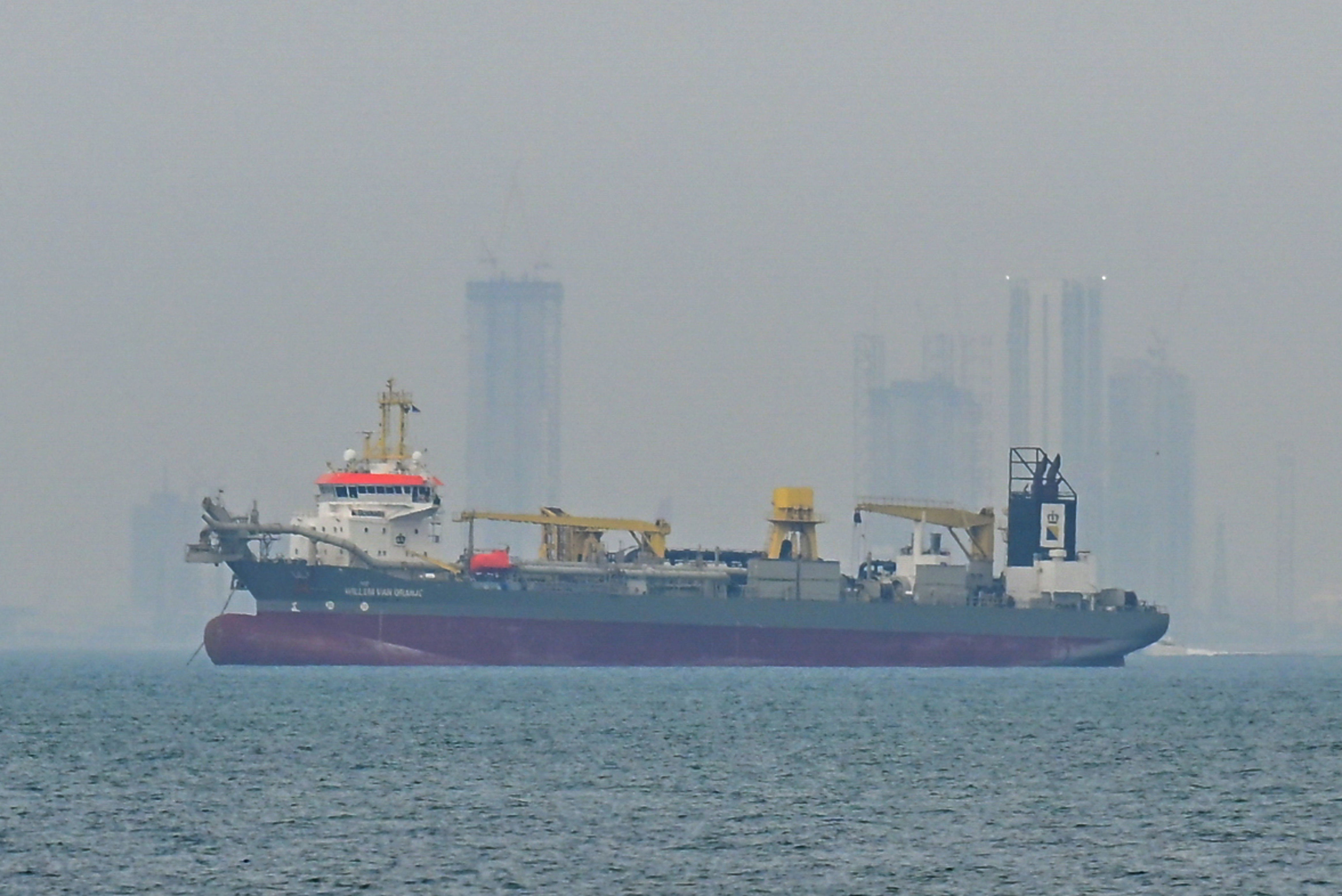 A ship carrying $90,000 worth of cargo for a Toronto food bank was hit ...