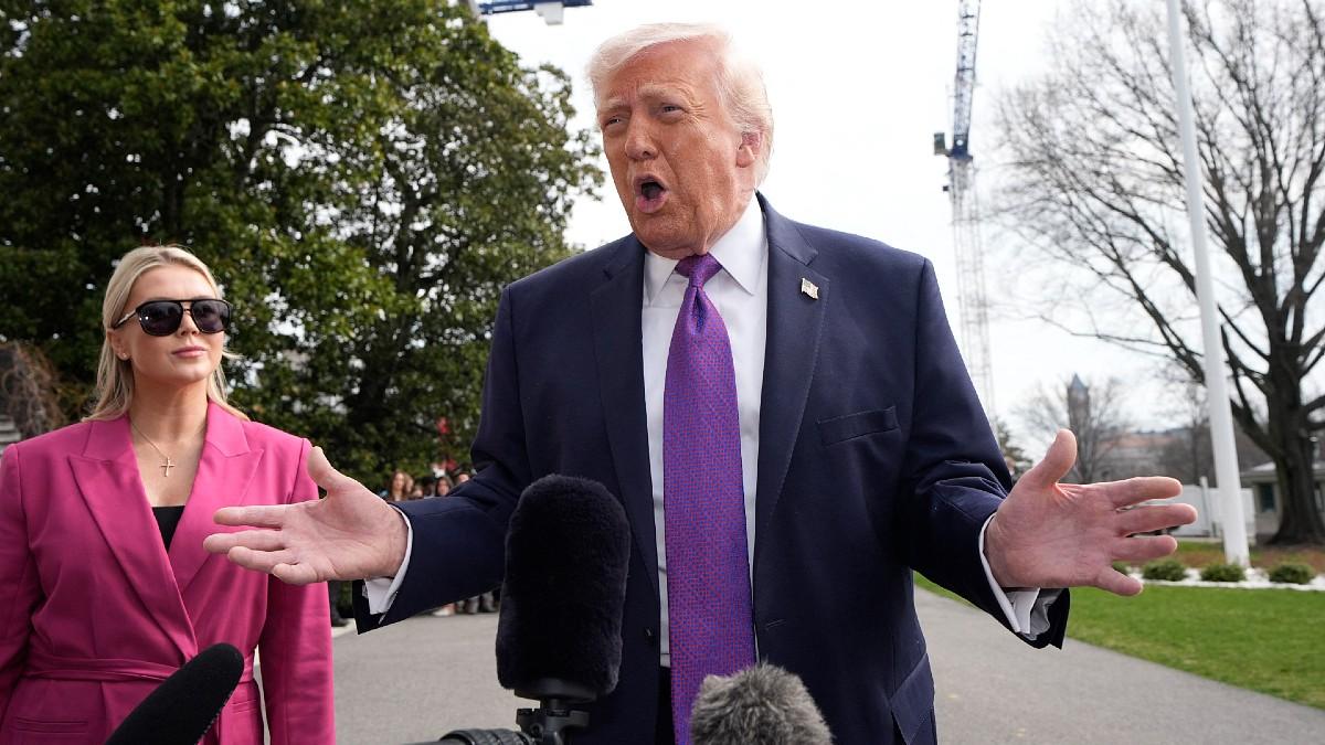 'You're a rotten reporter!': Donald Trump lashes out after he's asked ...