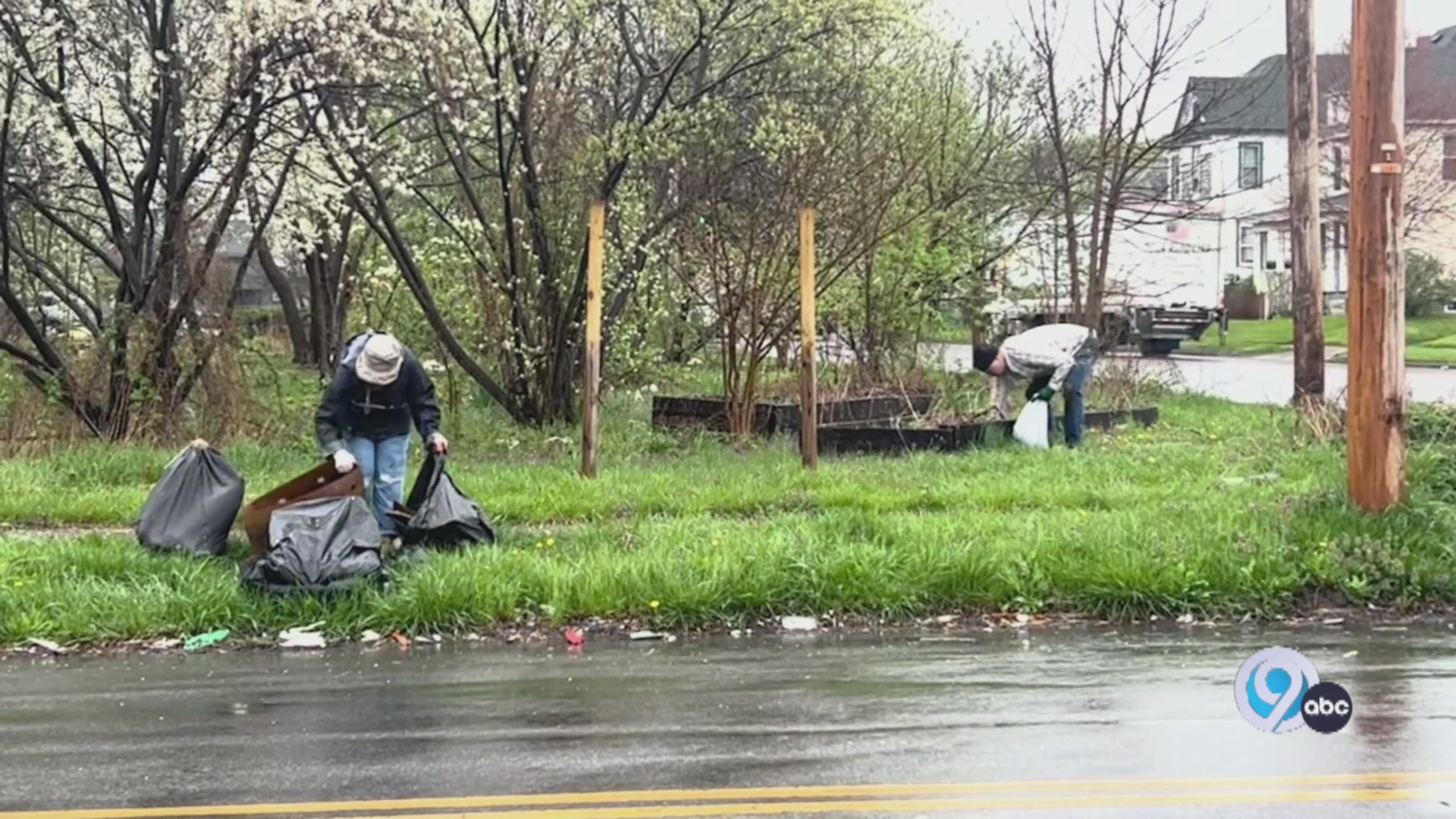 Register for OCCRA's Earth Day clean up