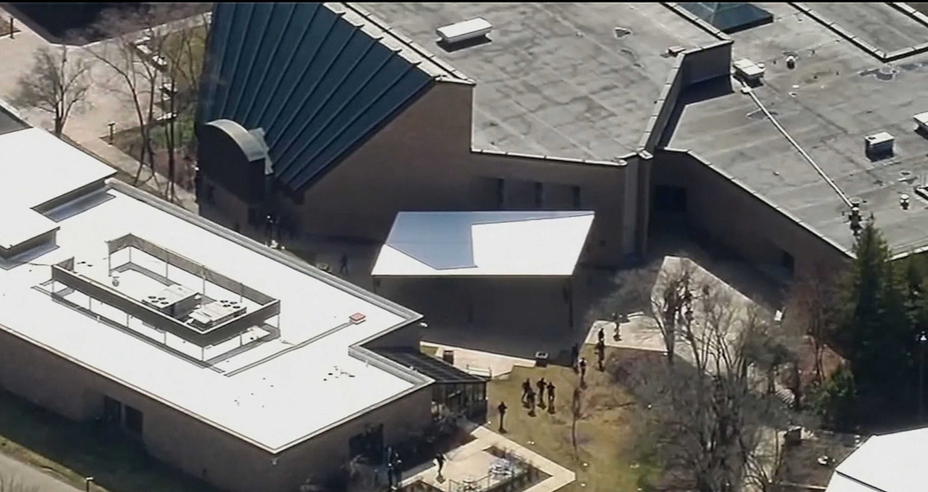 Officials respond to reports of active shooter at synagogue in Michigan ...