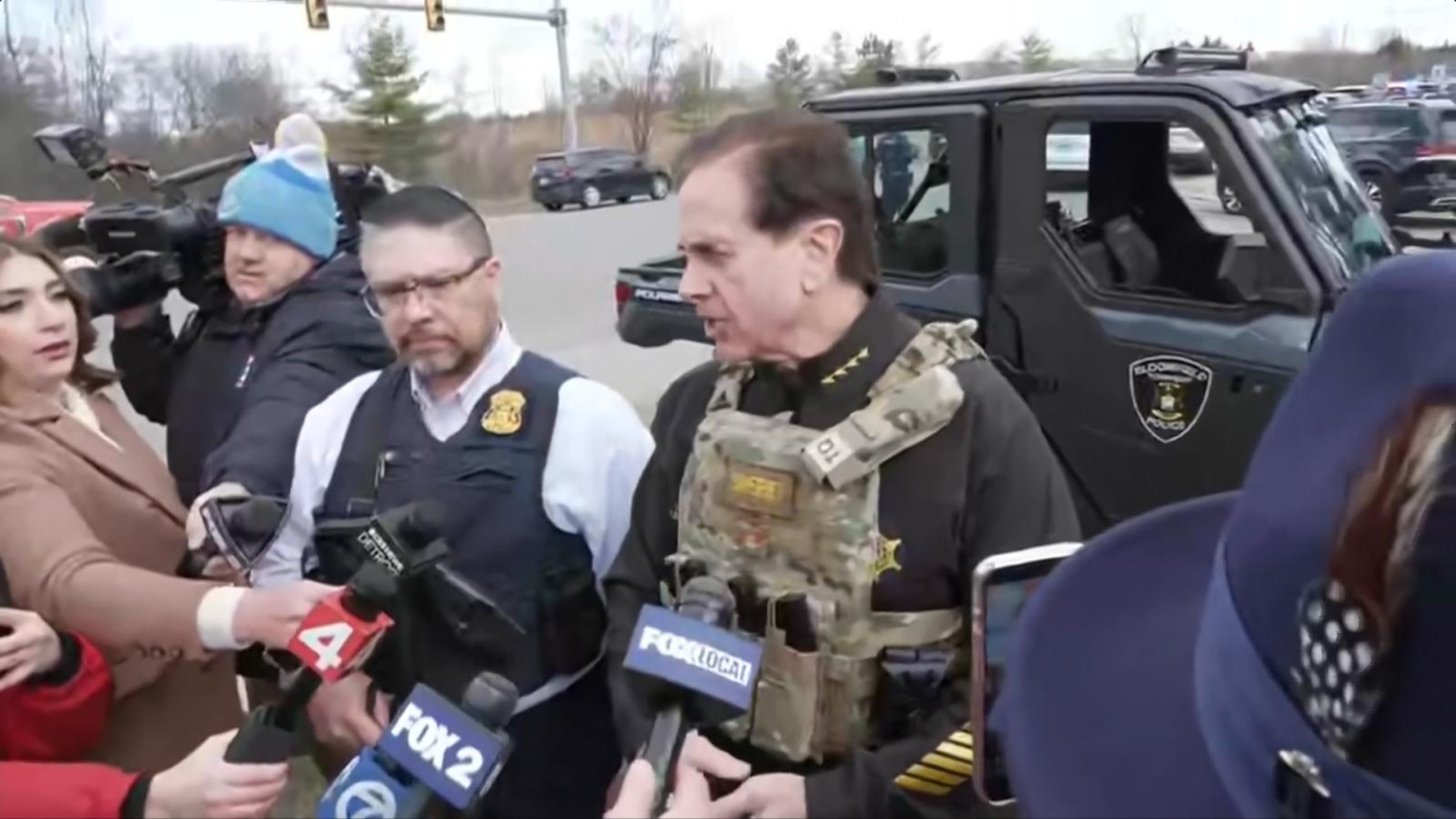 Suspect dead, security guard hurt after shooting at Michigan synagogue ...