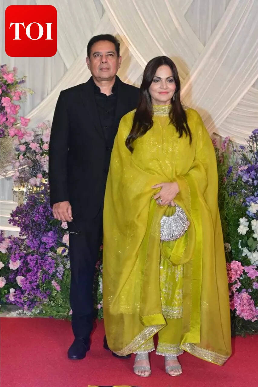 Salman Khan, Aamir Khan, Rekha attend Sooraj Barjatya’s daughter Eesha ...