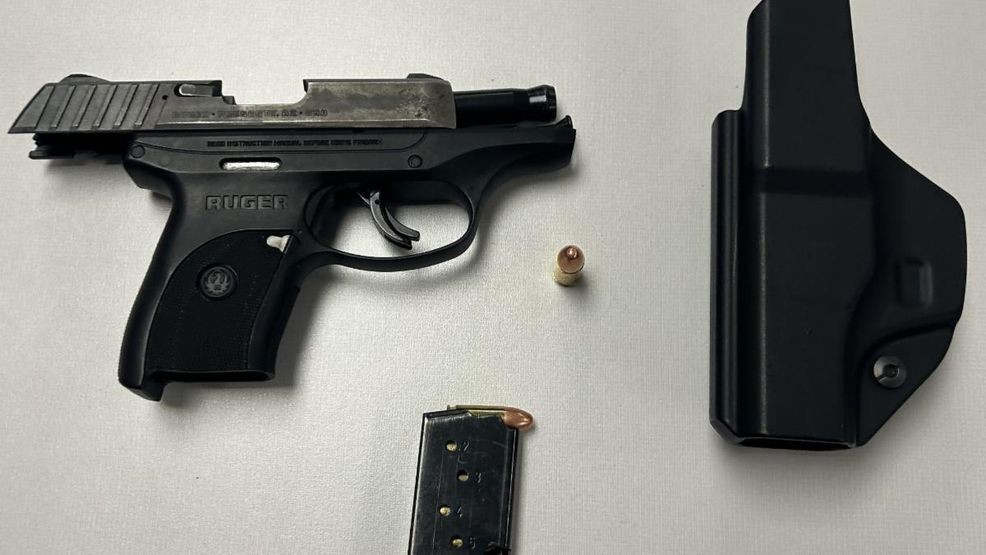 Elkridge man arrested in Glen Burnie after loaded gun, suspected ...
