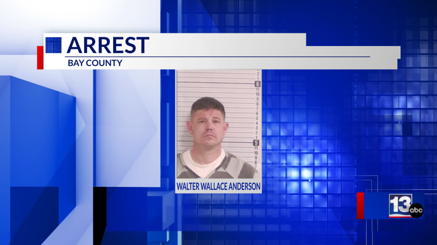 Man arrested for allegedly firing gun in Panama City Beach Waffle House